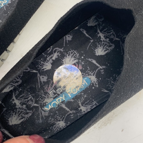 Skechers Black Sneakers with memory foam footbed Size 6.5 SKT4559B - Picture 7 of 8